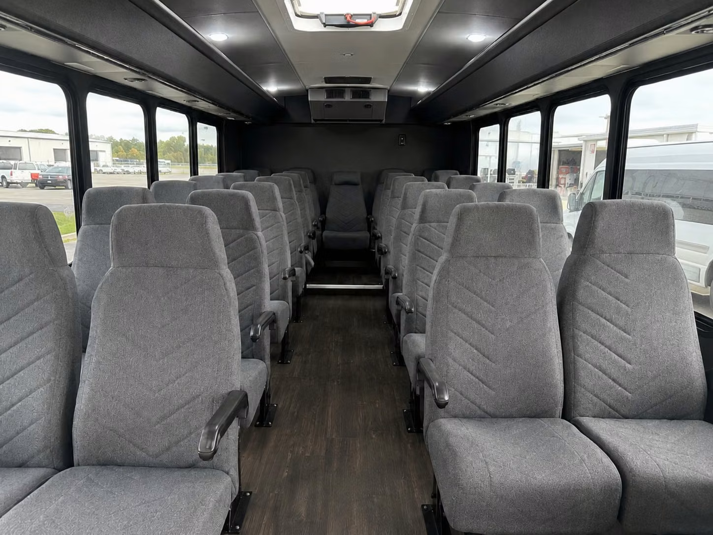 las vegas 18 passenger minibus rental